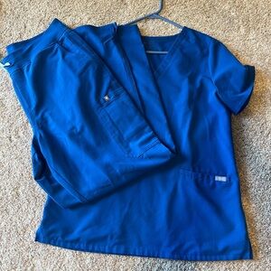FIGS royal blue scrubs set L/XL Tall